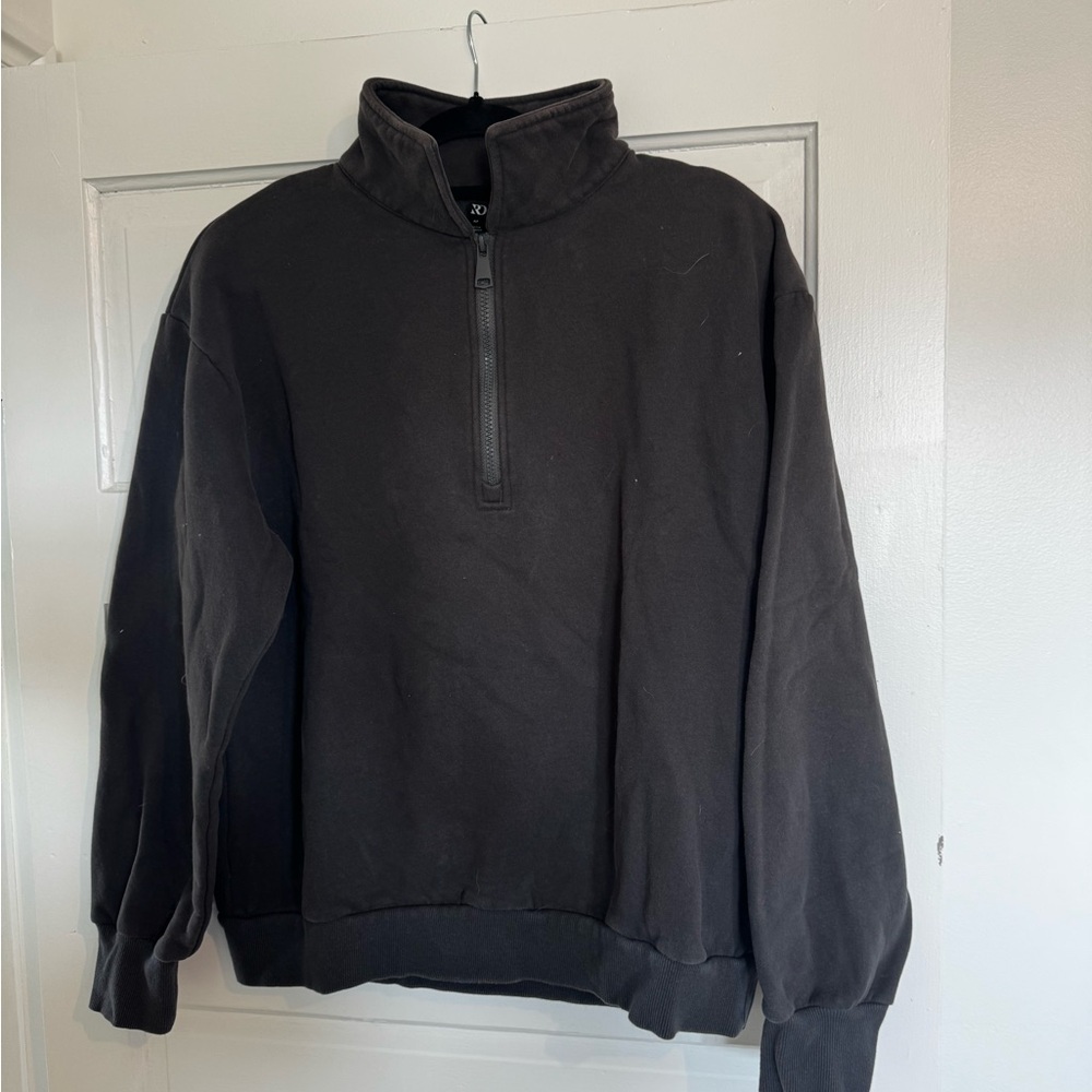 Black Zip Up Sweater with Ribbed Cuffs